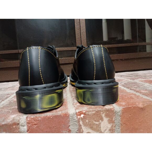 New Dr. Martens Shoes Womens Size 8 Black Lowtop AirWair Bouncing Marbled Sole - Picture 6 of 8